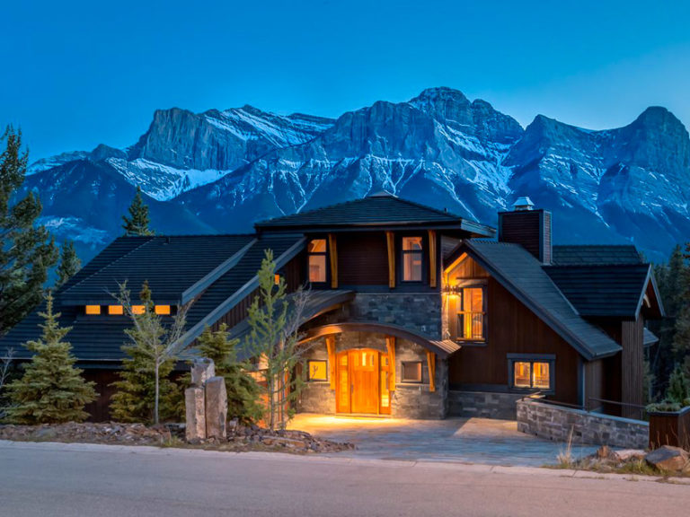 7 Stunning Banff Cabins That Will Rock Your World | Travel For Wildlife